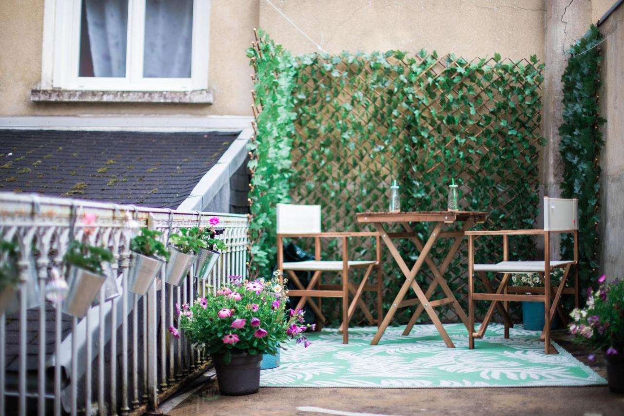 The Vintage Bed And Broc' Apartment Saint-Calais Exterior photo
